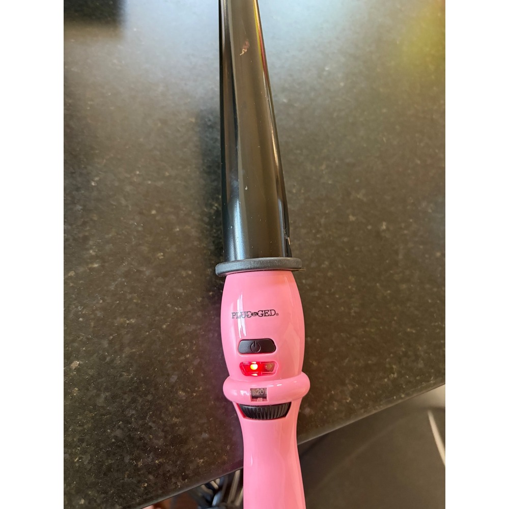 Plugged In Tapered Curling Wand Pink Black Ceramic Clipless Hair Iron 420F - Picture 4 of 4